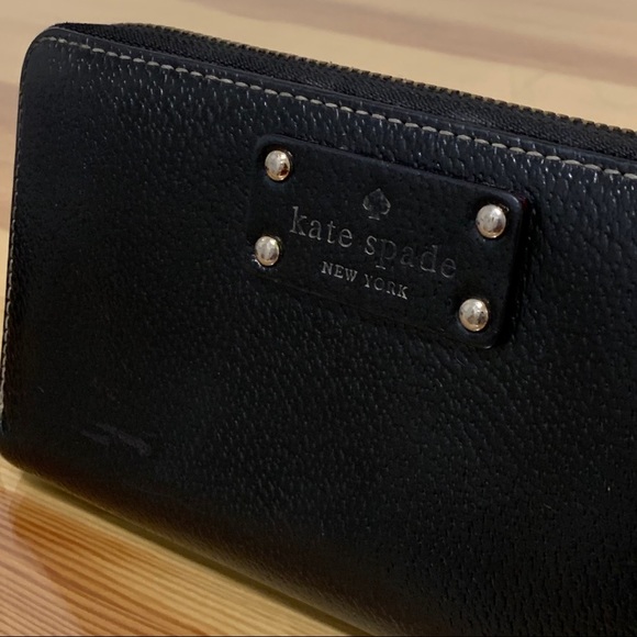 Kate Spade Wellesley Neda Pebbled Black Leather Zip Around Wallet - Picture 4 of 14